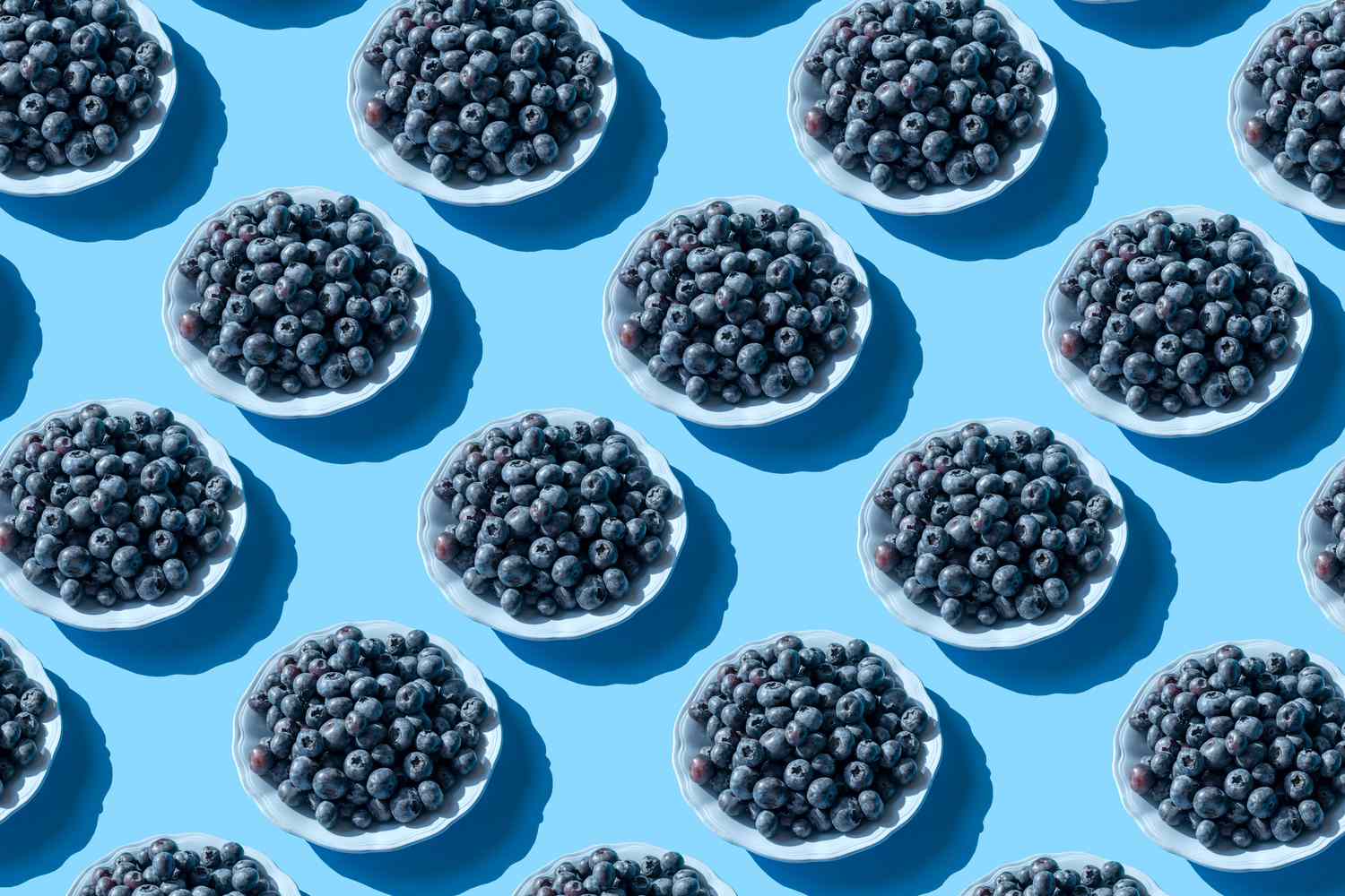 蓝莓在碗